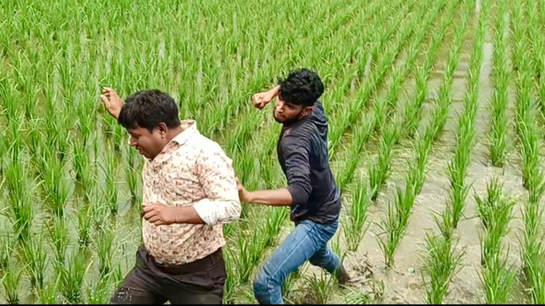 অনিয়ম নেই বলতেই গণপিটুনি! বোদায় প্রকৌশল অফিসের কর্মচারী পালিয়ে বাঁচলেন